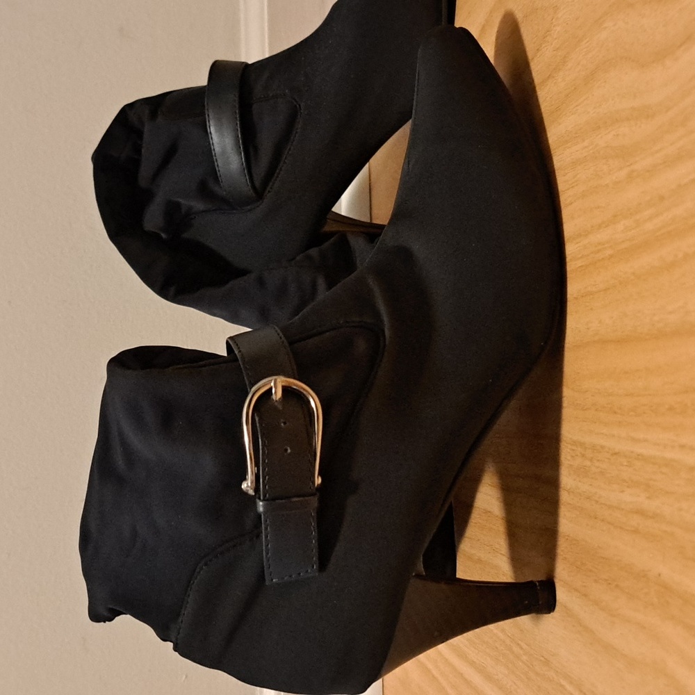 Navy blue boots - Picture 5 of 8